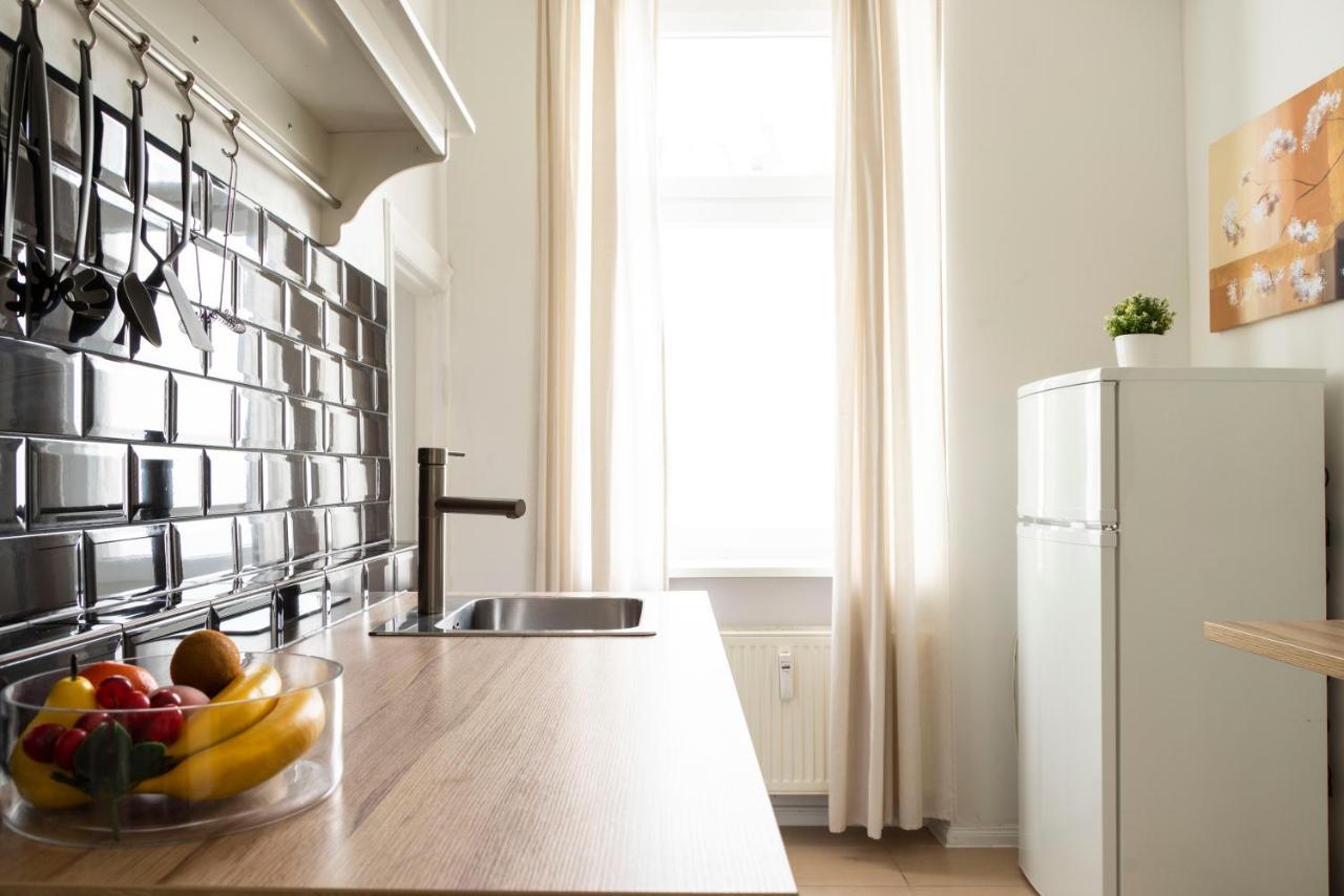Freshly Renovated 2Br&Lr+Walk-In Rainshower Appartement Berlijn Buitenkant foto
